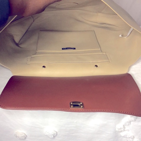 WHO WHAT WEAR large color block (cream & rust colored) satchel tote handbag. - Picture 12 of 15